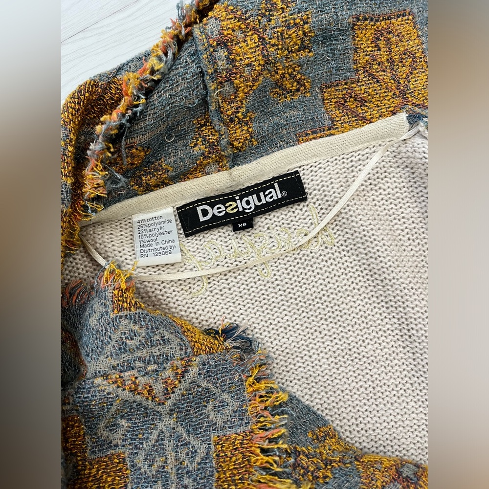 Desigual Jers Aldara Cape Cardigan Sweater with bohemian geometric print - Picture 2 of 4